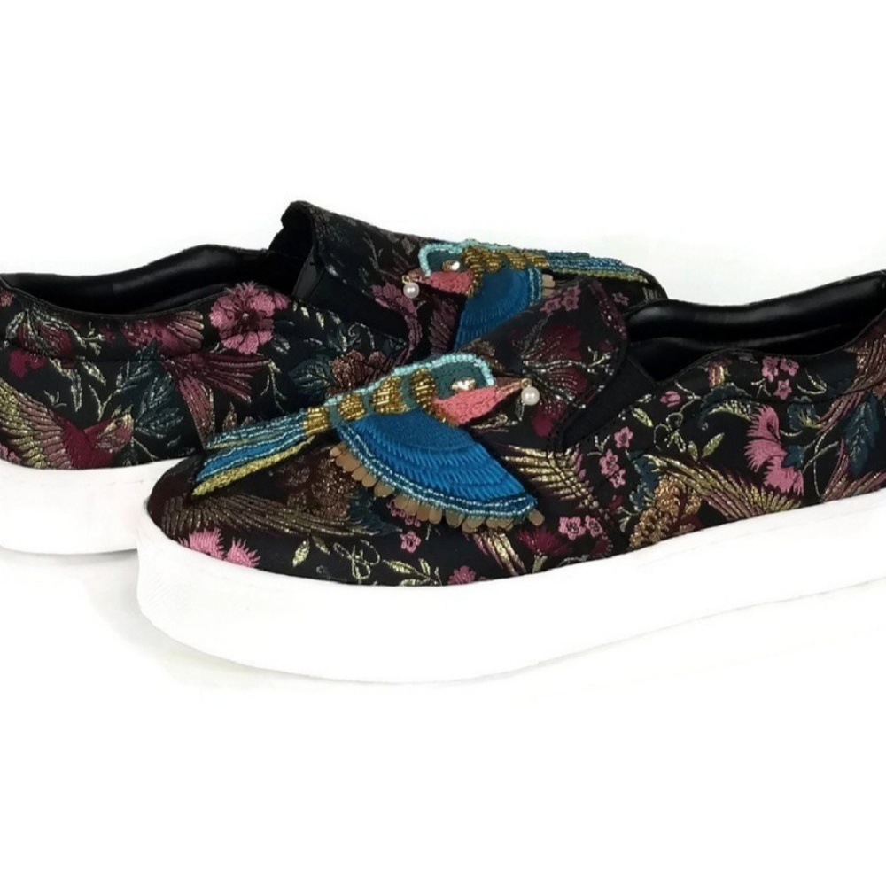 Sam Edelman Leila Bird slip Ons NWOT Sz 9